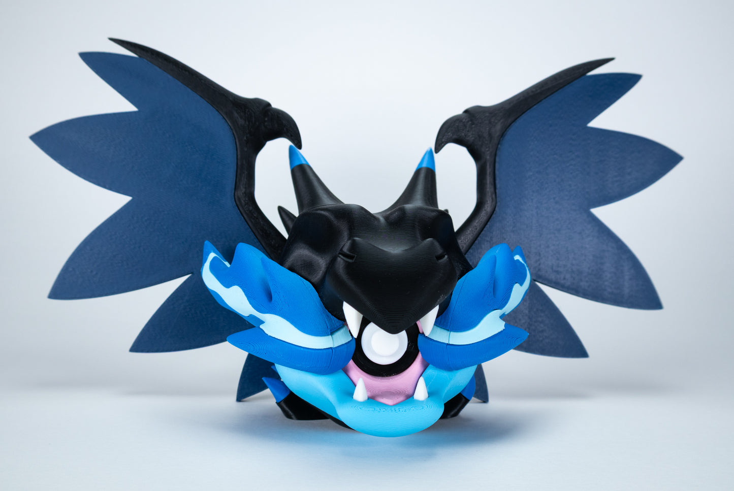 #0006 Mega Charizard X Character Ball
