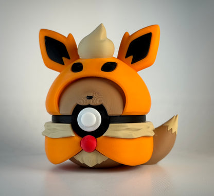#0133 Eevee Poncho Character Ball