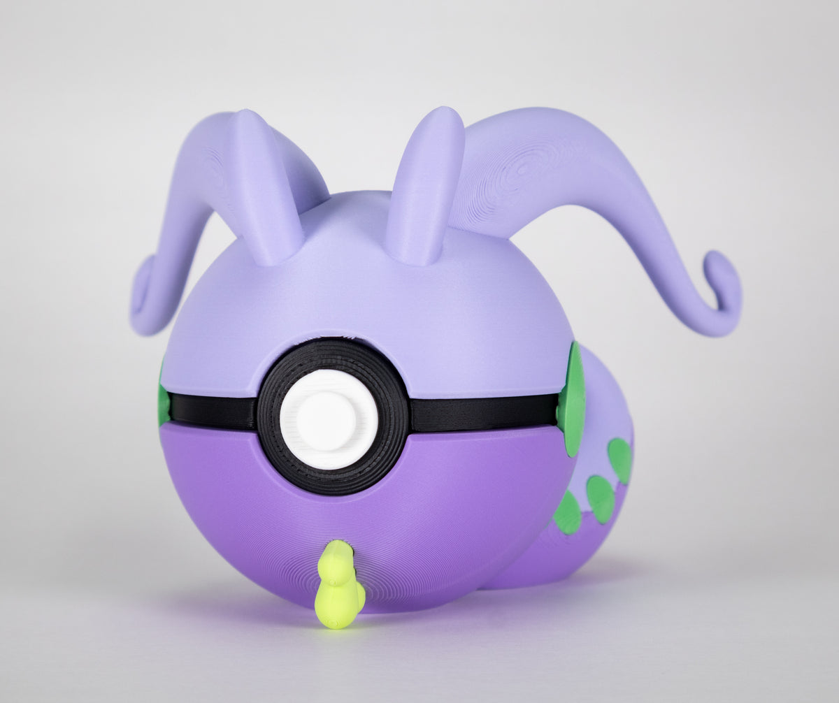 #0706 Goodra Character Ball