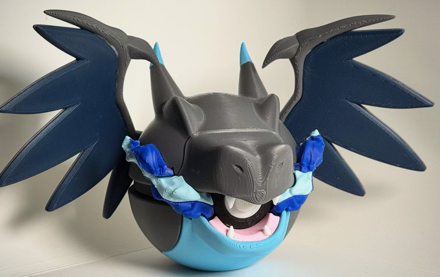 #0006 Mega Charizard X Character Ball
