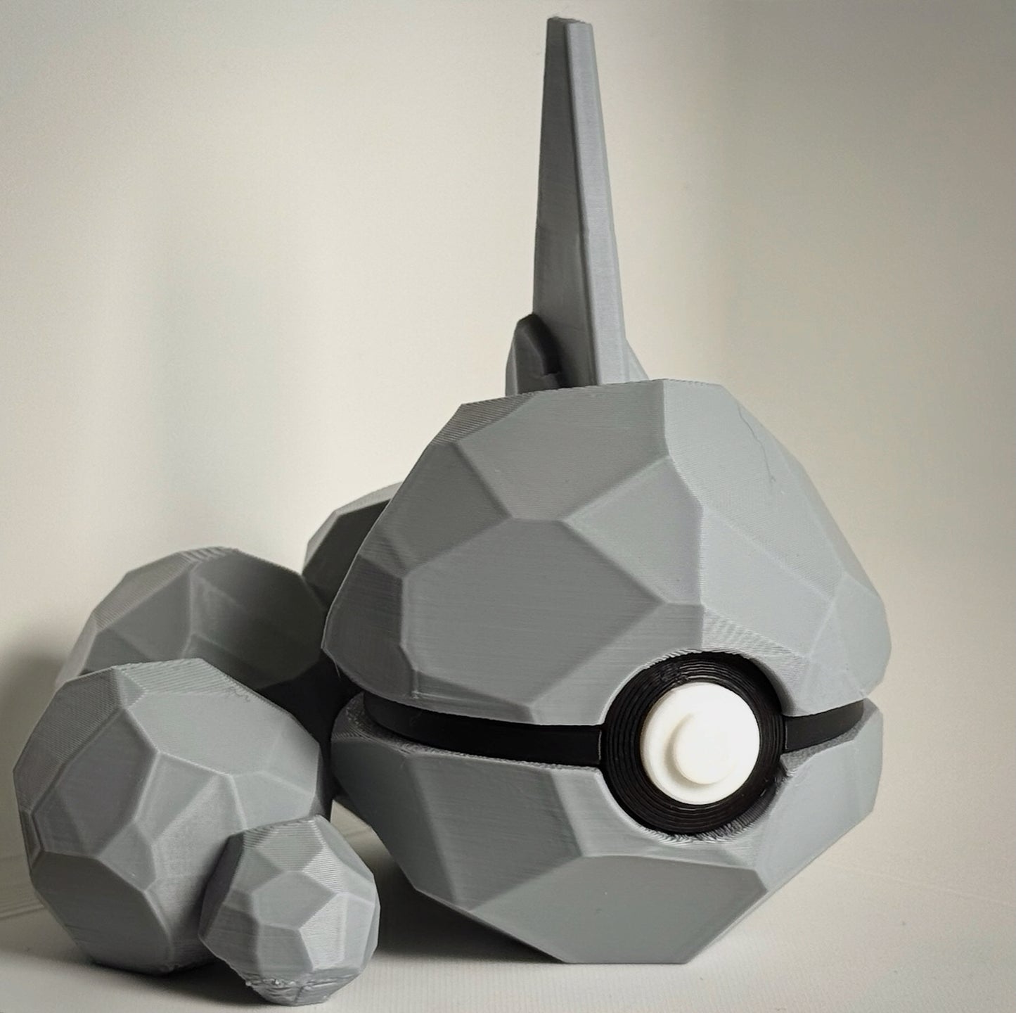 #0095 Onix Character Ball