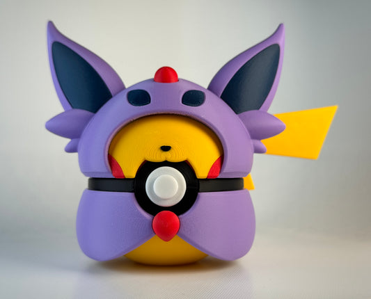 #0025 Pikachu Poncho Character Ball