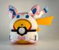 #0025 Pikachu Poncho Character Ball