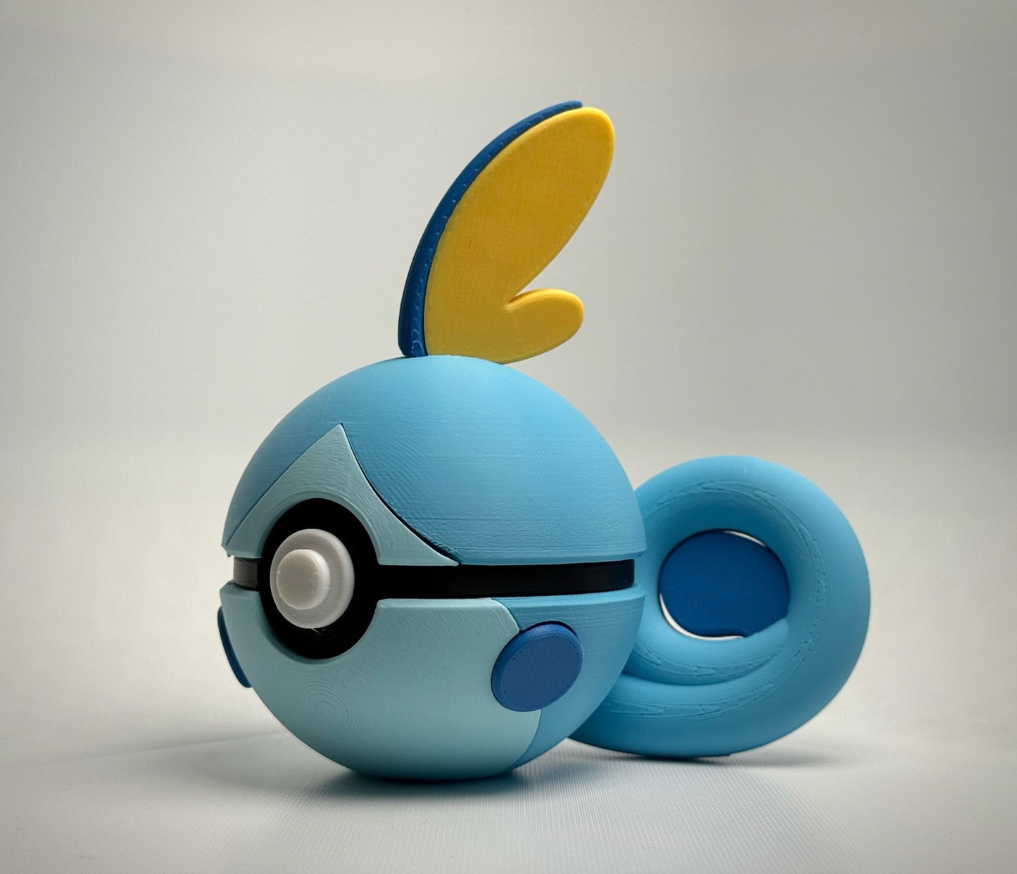 #0816 Sobble Character Ball