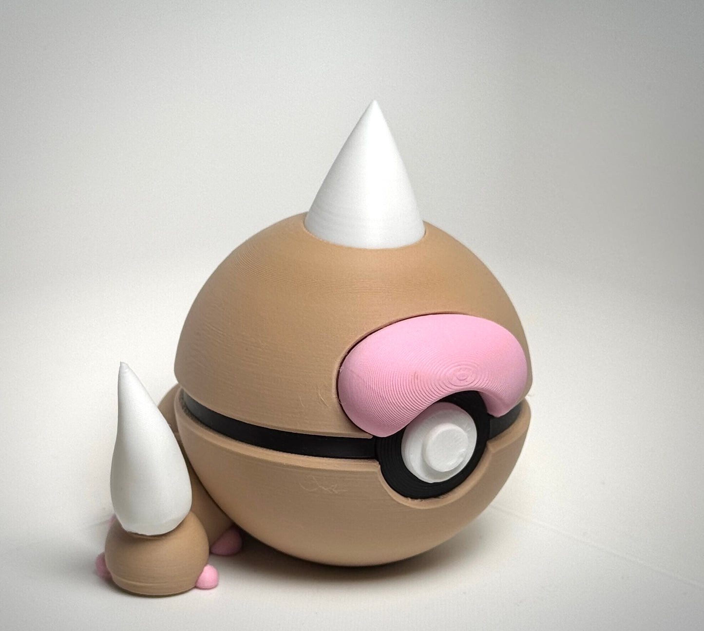 #0013 Weedle Character Ball