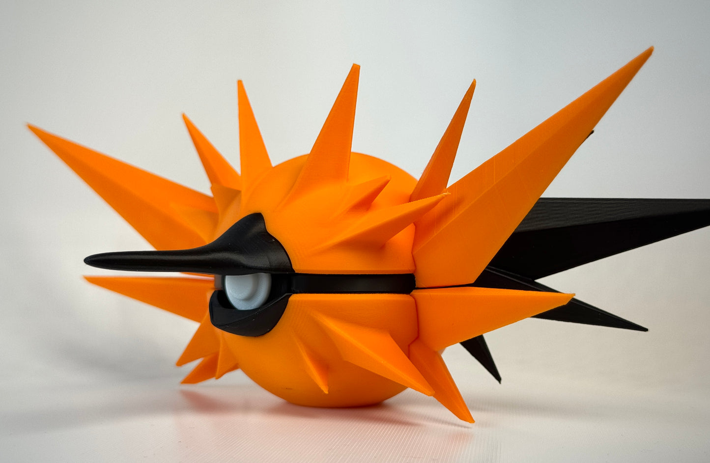 #0145 Galarian Zapdos Character Ball